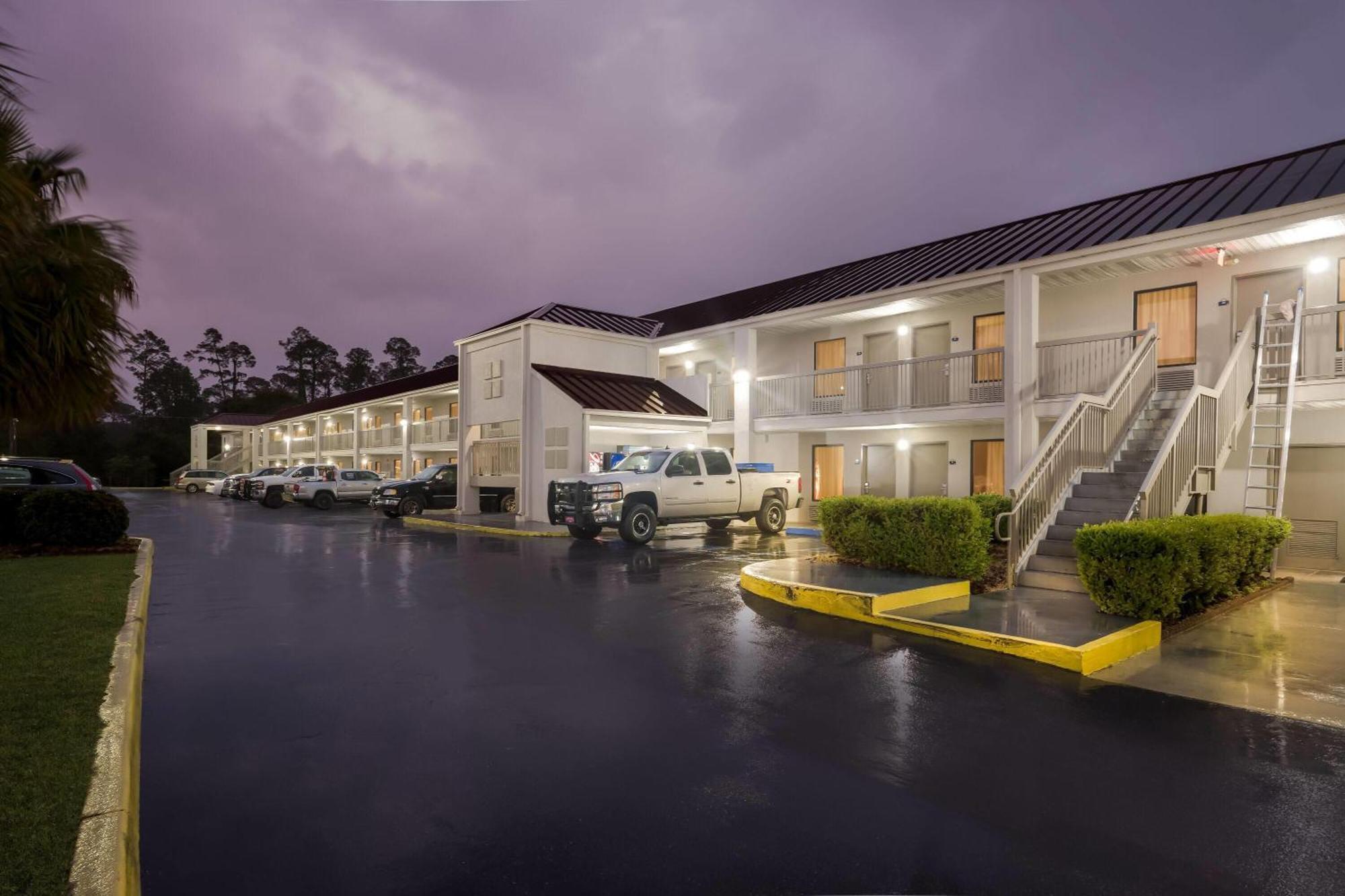 Days Inn By Wyndham Bainbridge Dış mekan fotoğraf
